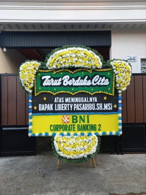 Papan Bunga Duka di Cilendek Barat