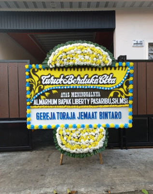 Papan Bunga Duka di Cilendek Barat