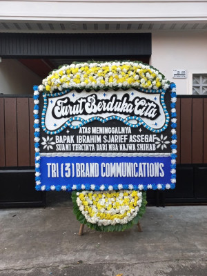 Papan Bunga Duka di Cilendek Barat